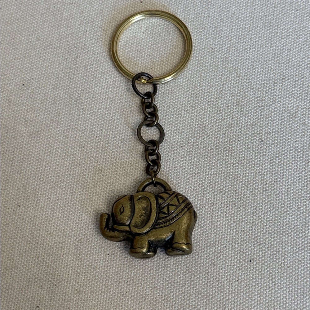 Vintage Antique Gold Elephant Charm Keychain
